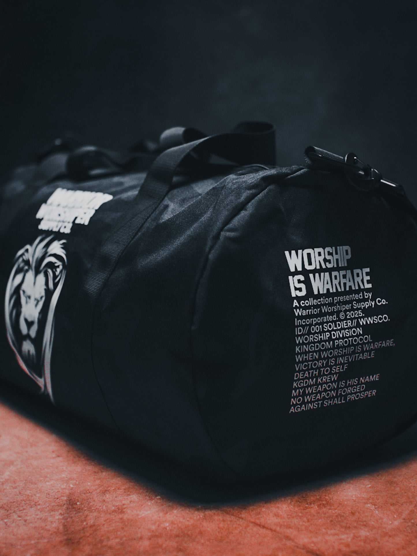 SGT LION DARK CAMO "EVERYDAY" DUFFEL BAG