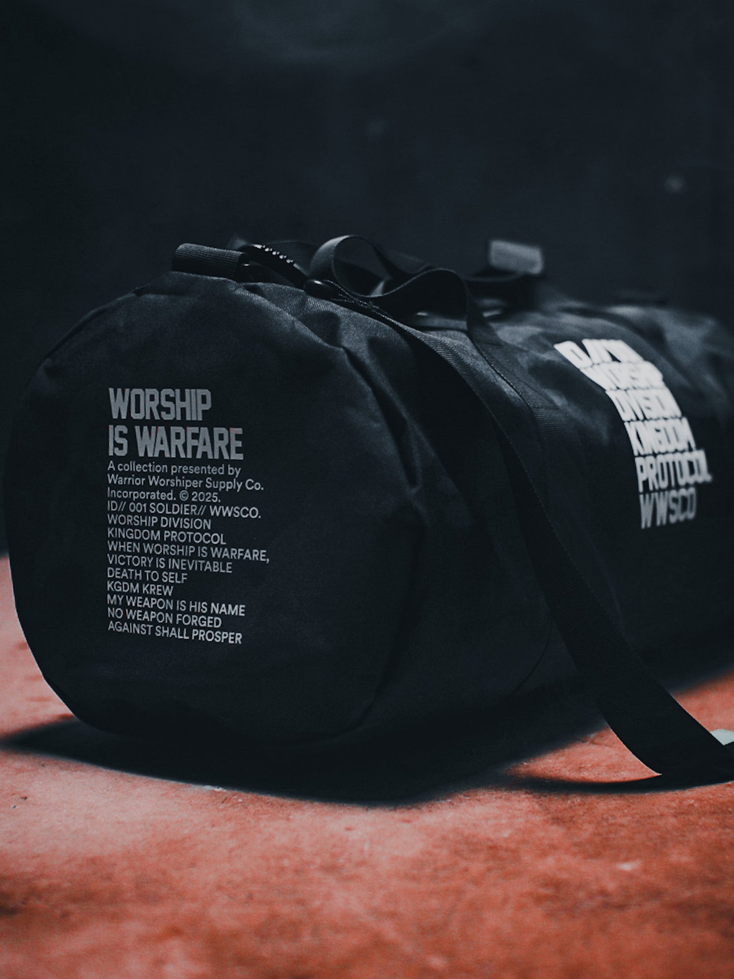 SGT LION DARK CAMO "EVERYDAY" DUFFEL BAG