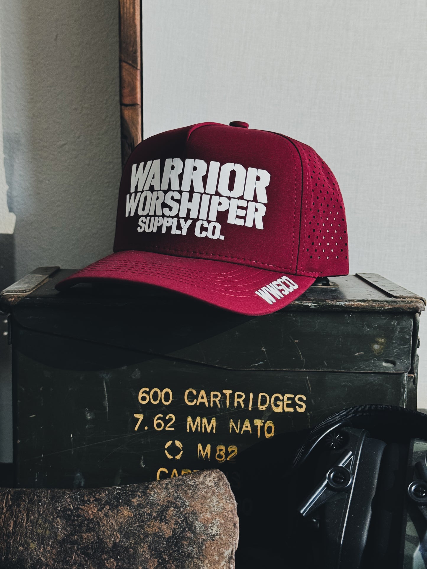 STG. LOGO V2 HYDRO PERFORMANCE HAT IN MAROON