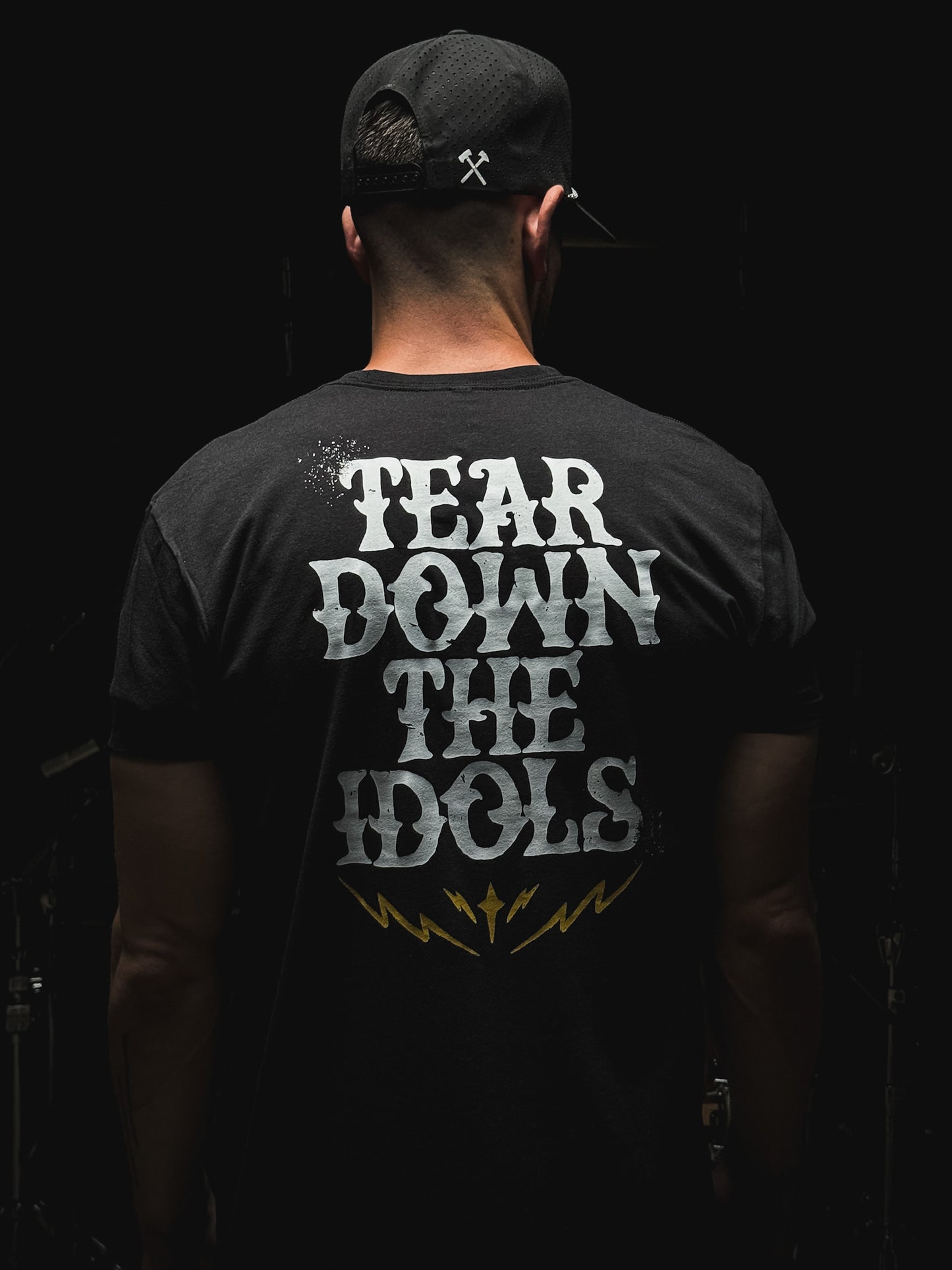 TEAR DOWN THE IDOLS TEE