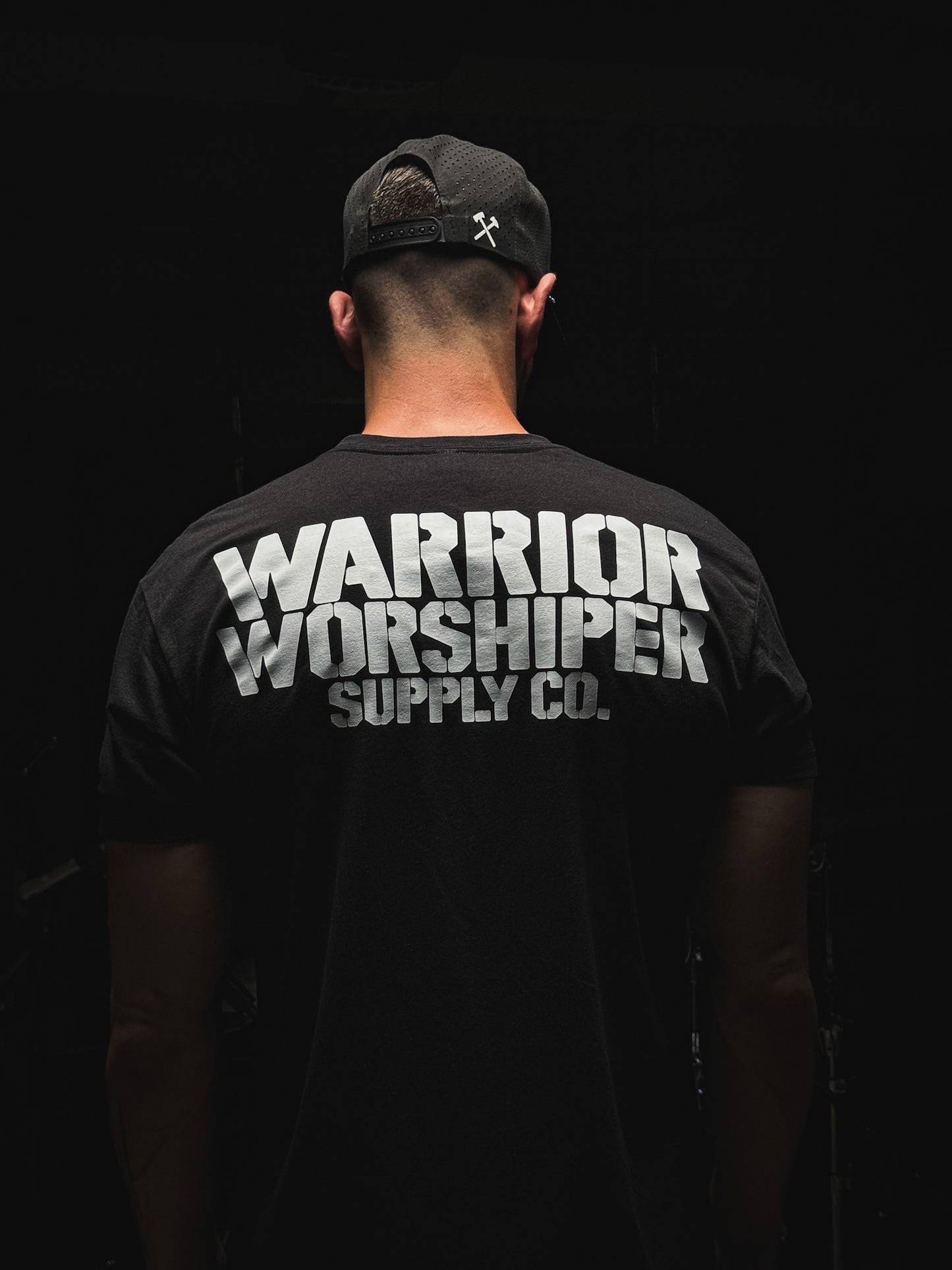 STANDARD ISSUE SGT LOGO TEE