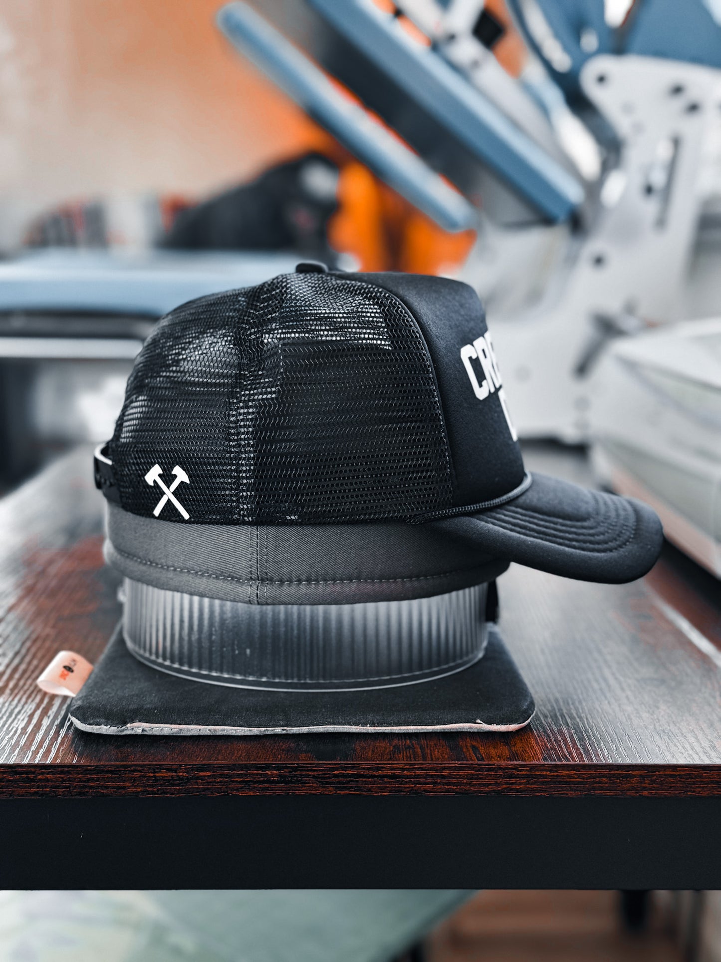 CREATIVE DEPT. V2 - TRUCKER BLK