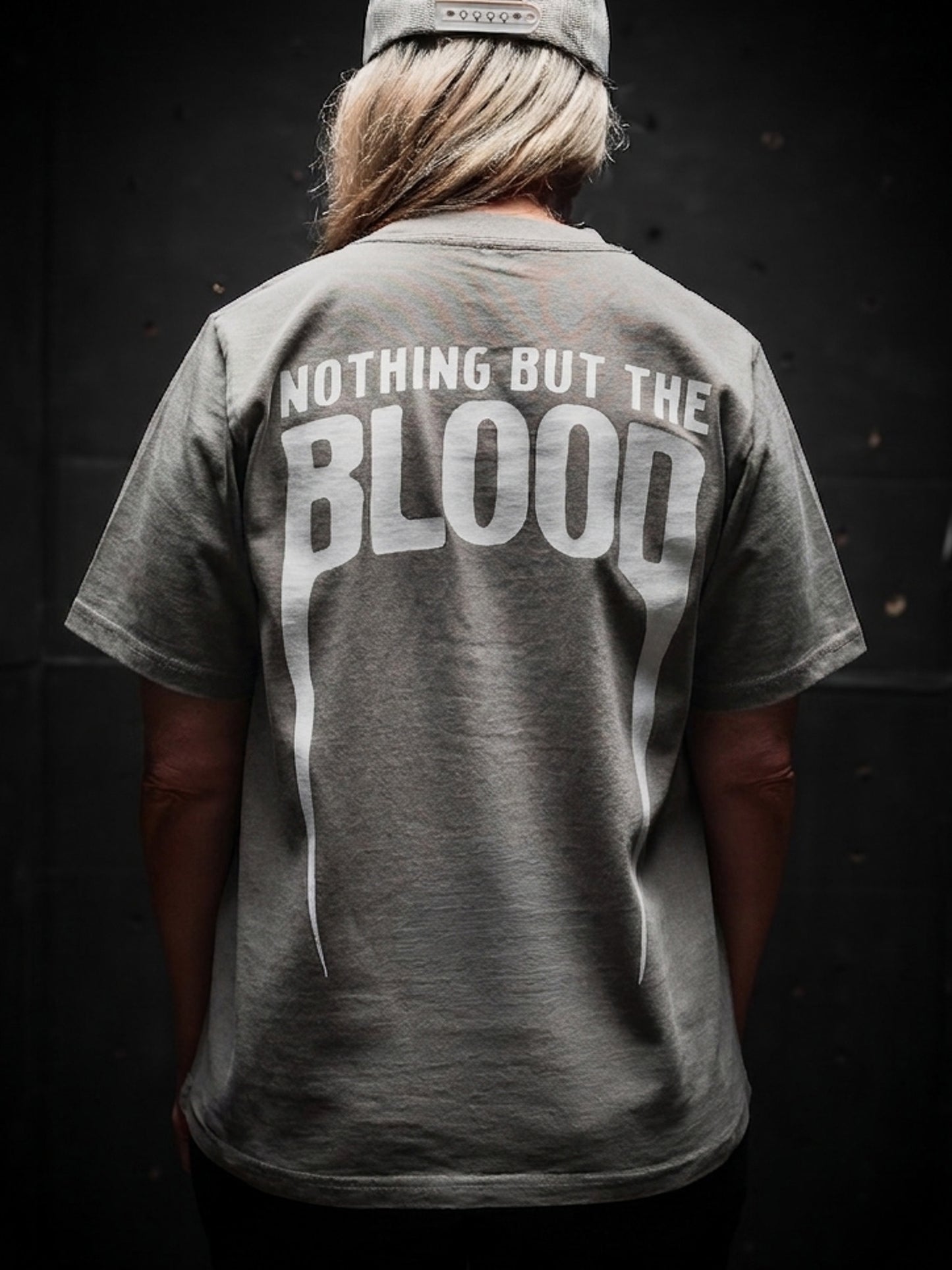 [NEW] WOMEN - NOTHING BUT THE BLOOD HEAVY  7.1 oz TEE IN FADED GREY