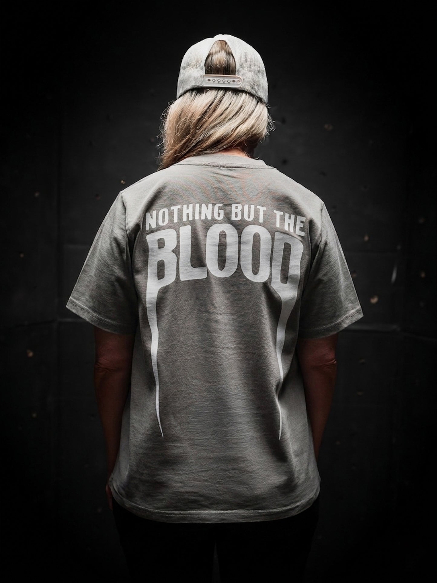 [NEW] WOMEN - NOTHING BUT THE BLOOD HEAVY  7.1 oz TEE IN FADED GREY