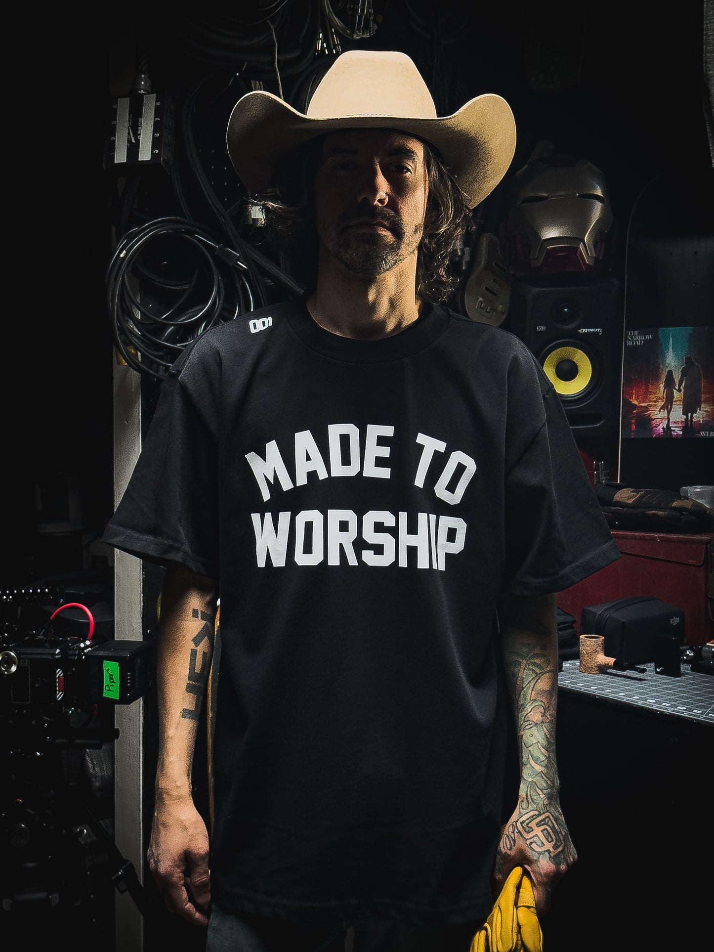 MADE TO WORSHIP PREMIUM HEAVY KNIT TEE IN BLACK