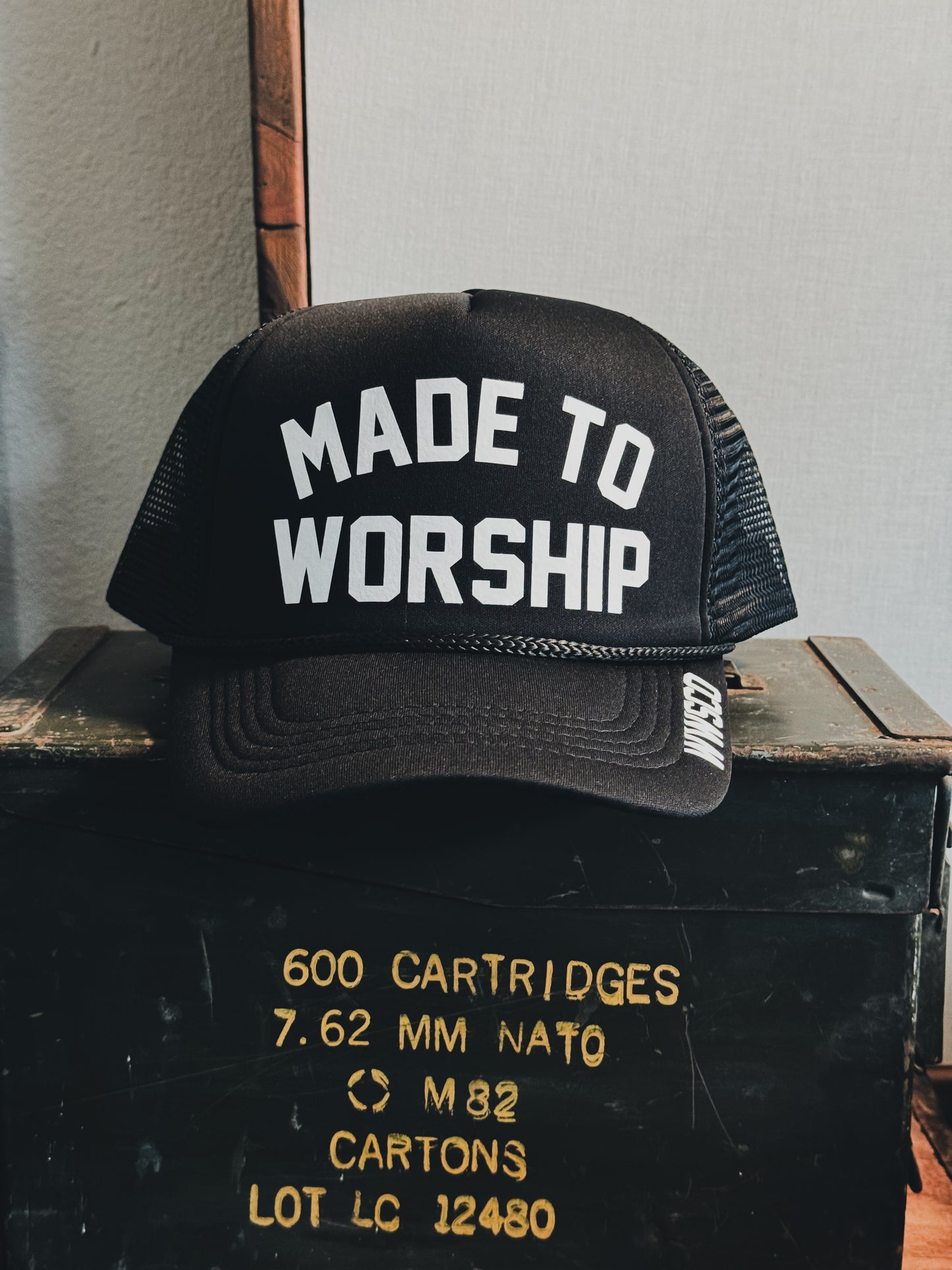 MADE TO WORSHIP BLK TRUCKER