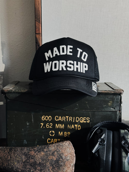 MADE TO WORSHIP TRUCKER HAT IN BLACK