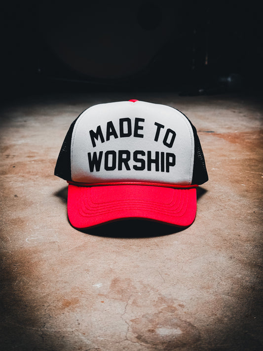 MADE TO WORSHIP - OLD SCHOOL TRUCKER RED/BLK