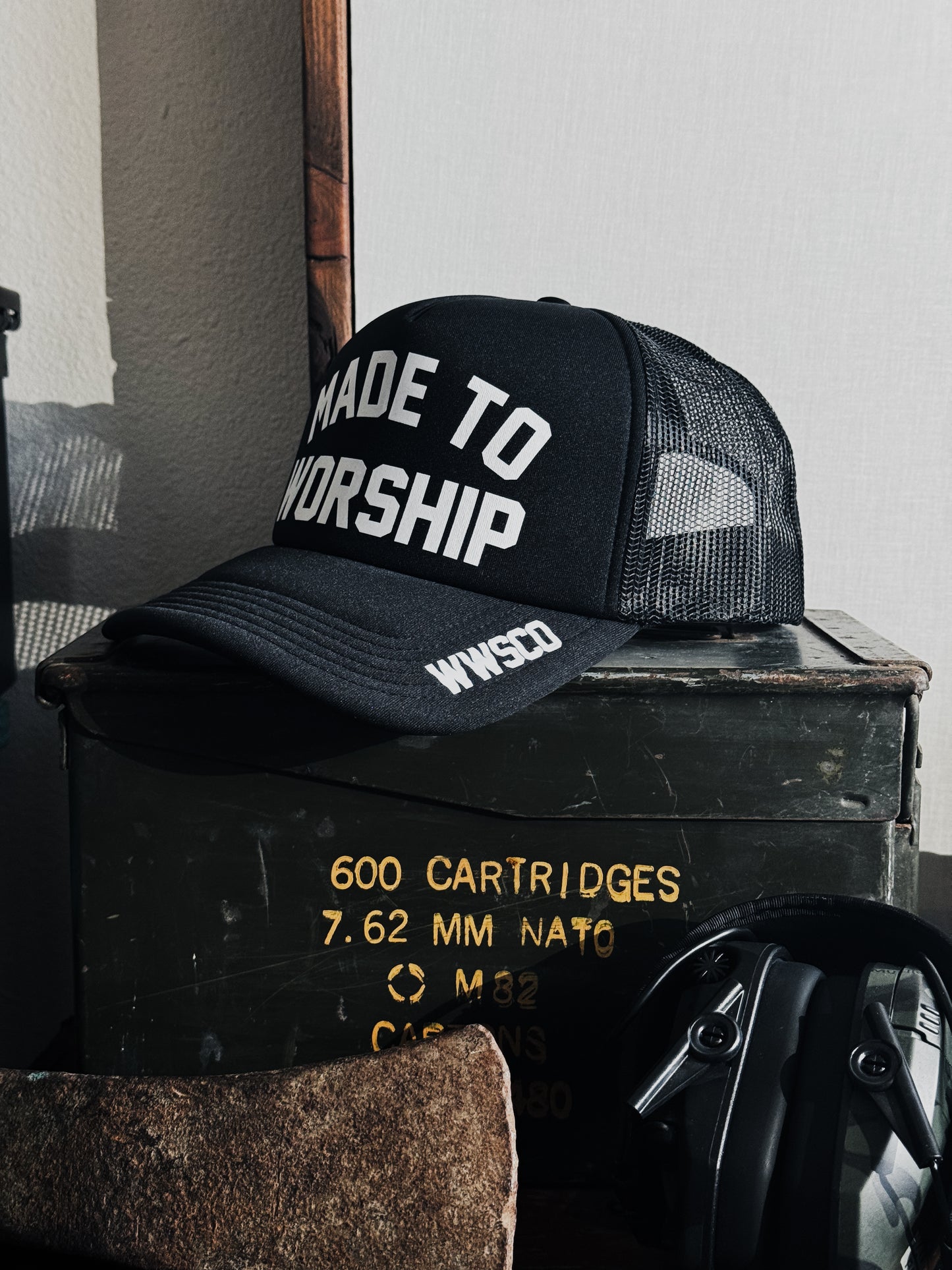 MADE TO WORSHIP FOAM TRUCKER HAT IN BLACK