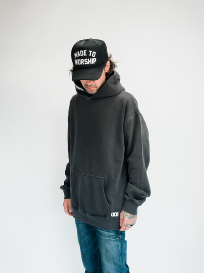 WORSHIP IS WARFARE - RELAX FIT - FADED BLK HOODIE