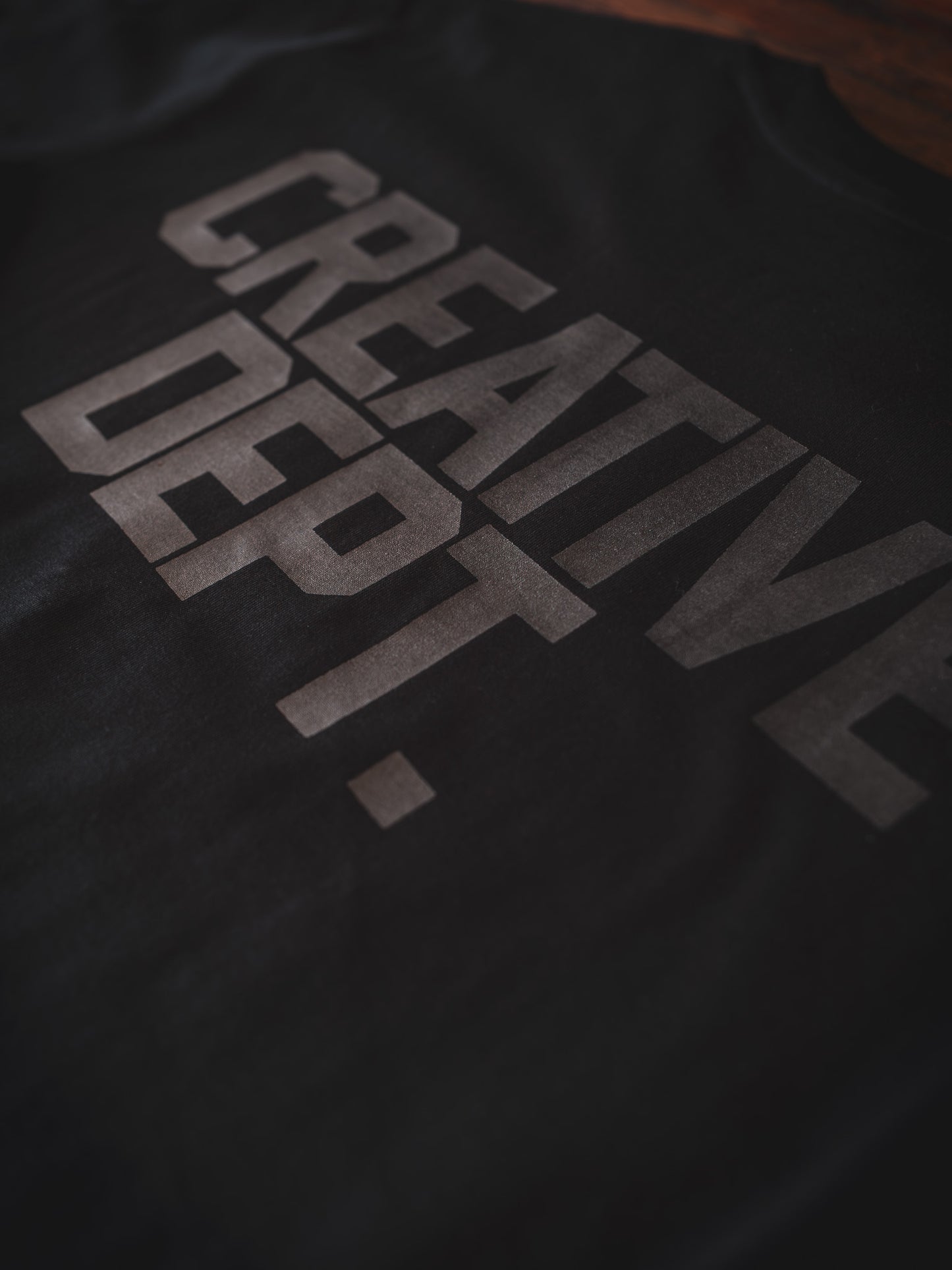 [NEW] CREATIVE DEPT. BLACKOUT "PREMIUM" KGDM CREW TEE
