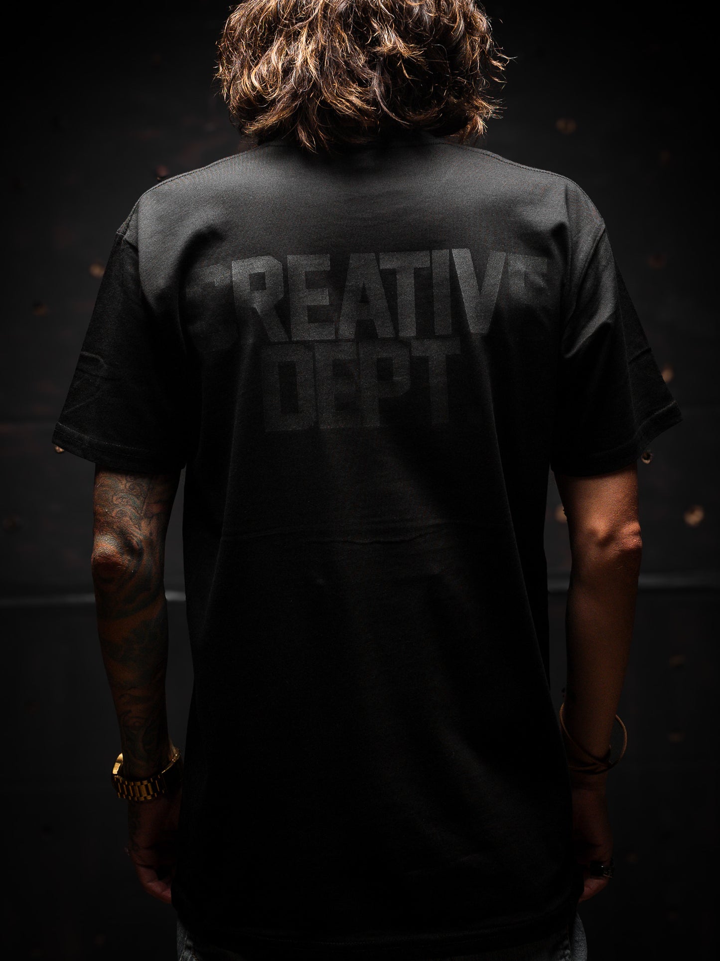 [NEW] CREATIVE DEPT. BLACKOUT "PREMIUM" KGDM CREW TEE