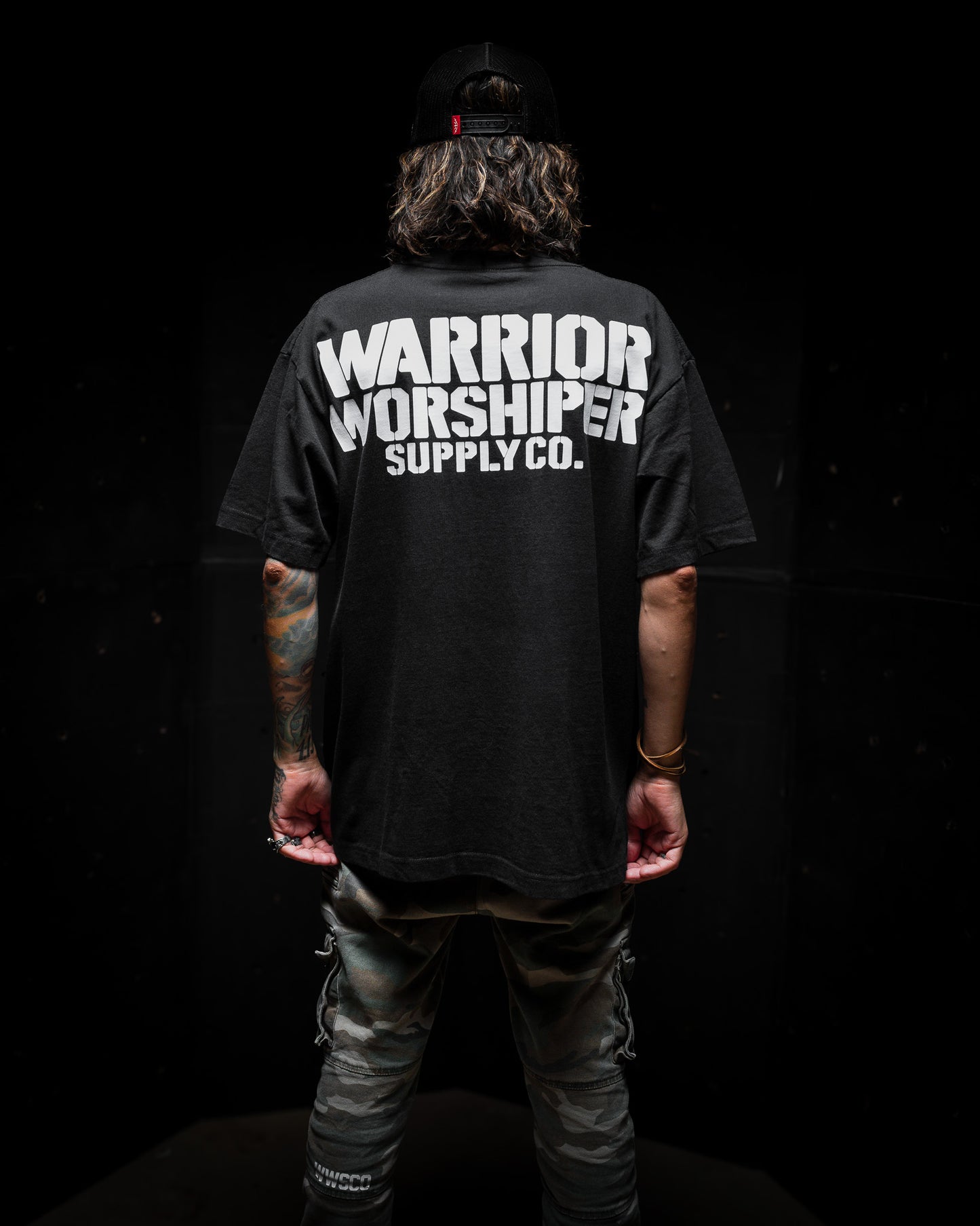 [NEW] SGT LOGO "PREMIUM" OVERSIZED BOX TEE 7.5 oz IN RUSTIC BLACK