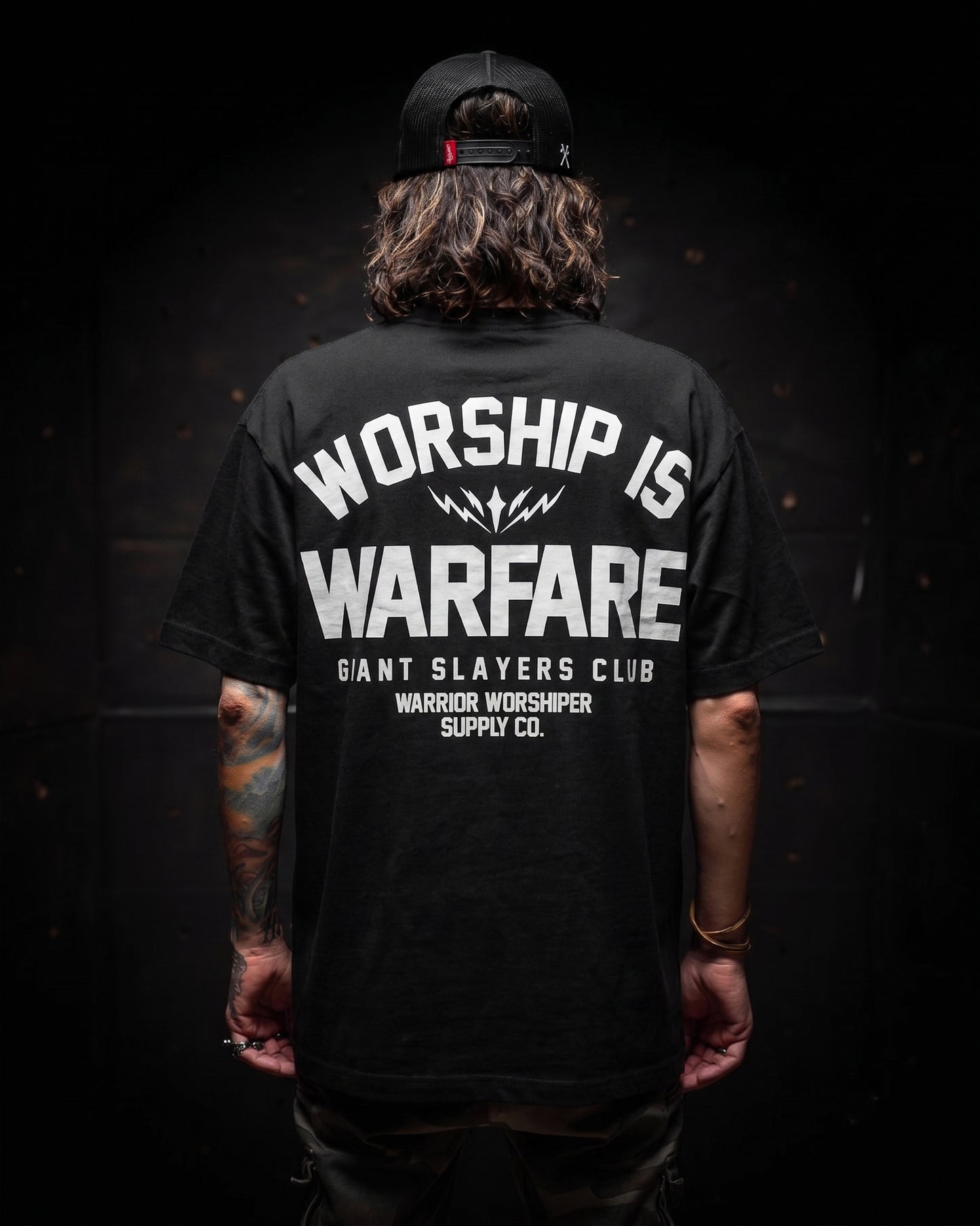 [NEW] FLAGSHIP WORSHIP IS WARFARE "PREMIUM" OVERSIZED BOX TEE 7.5 oz IN RUSTIC BLACK